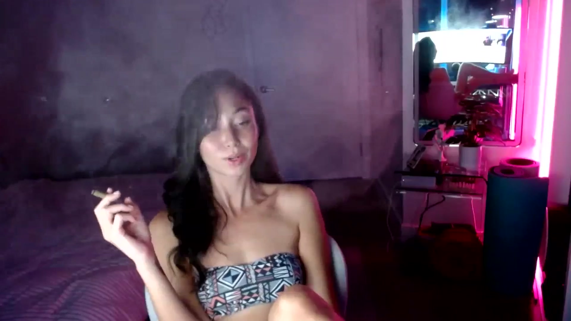 Gallery image thumbnail from OG_Minnie's myfreecams stream on, 08/22/2023, 06:44 image 6 of 20