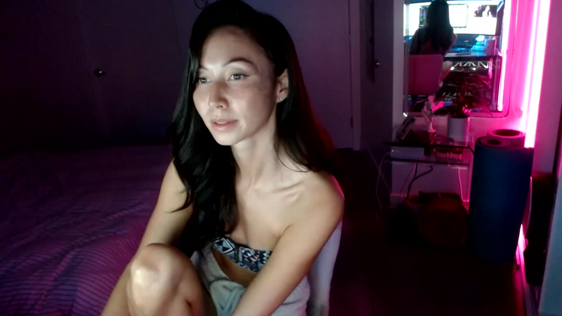 Gallery image thumbnail from OG_Minnie's myfreecams stream on, 08/22/2023, 06:44 image 13 of 20