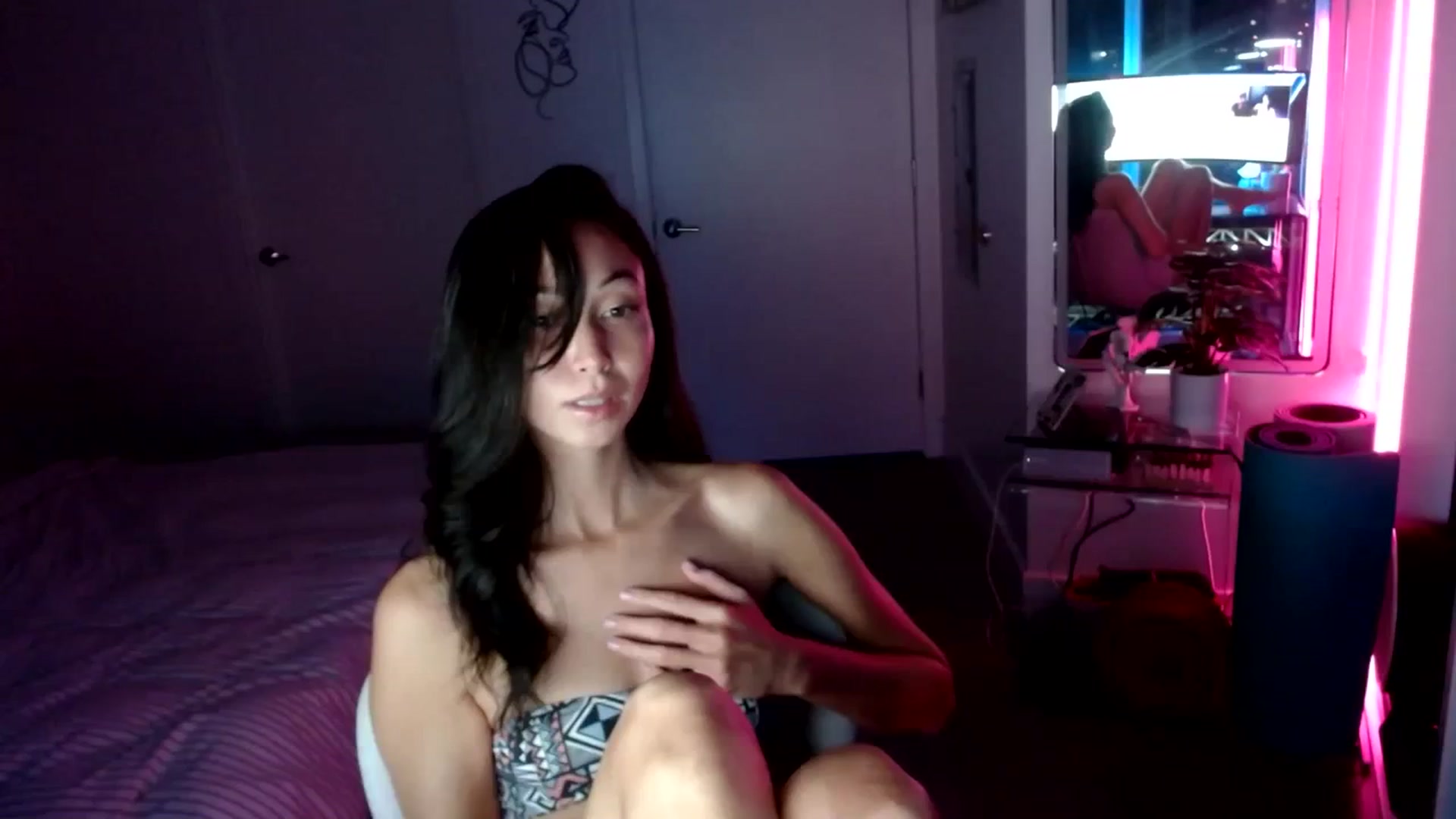 Gallery image thumbnail from OG_Minnie's myfreecams stream on, 08/22/2023, 06:44 image 4 of 20
