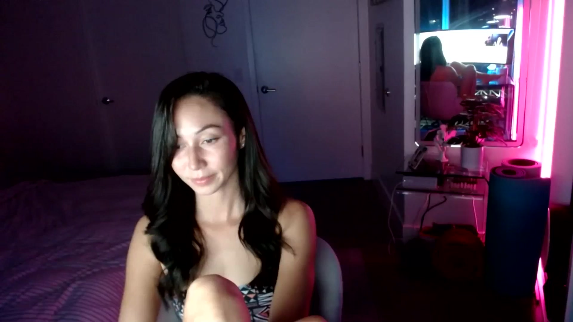 Gallery image thumbnail from OG_Minnie's myfreecams stream on, 08/22/2023, 06:44 image 3 of 20