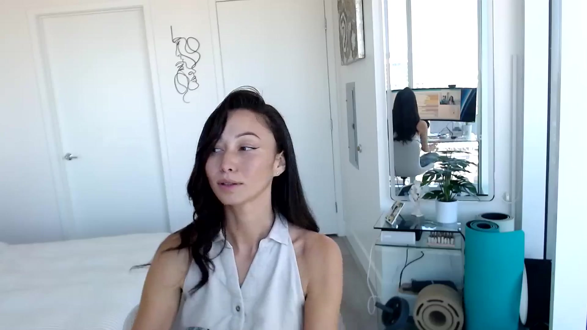 Gallery image thumbnail from OG_Minnie's myfreecams stream on, 08/22/2023, 20:23 image 11 of 20