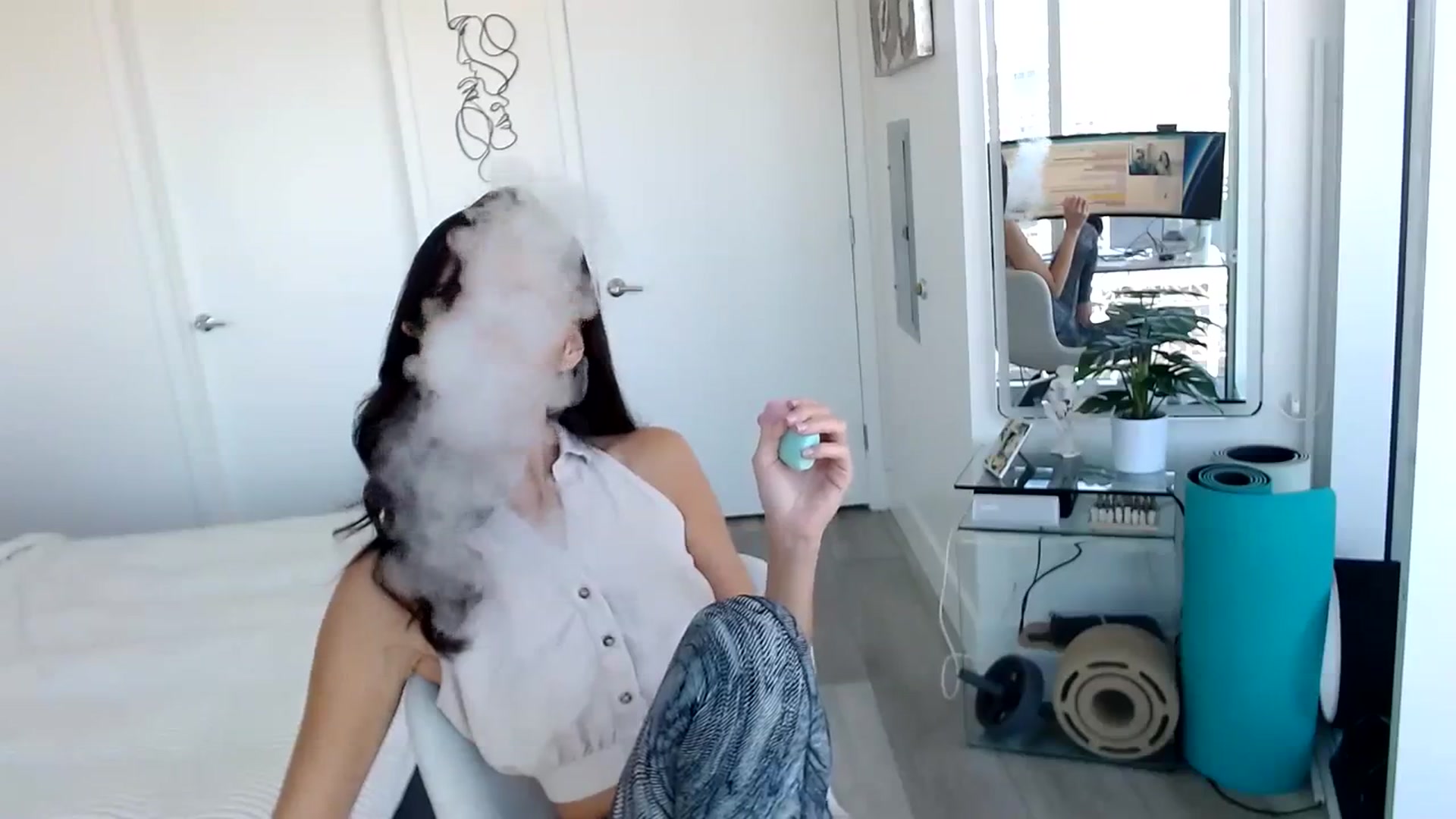Gallery image thumbnail from OG_Minnie's myfreecams stream on, 08/22/2023, 20:23 image 13 of 20