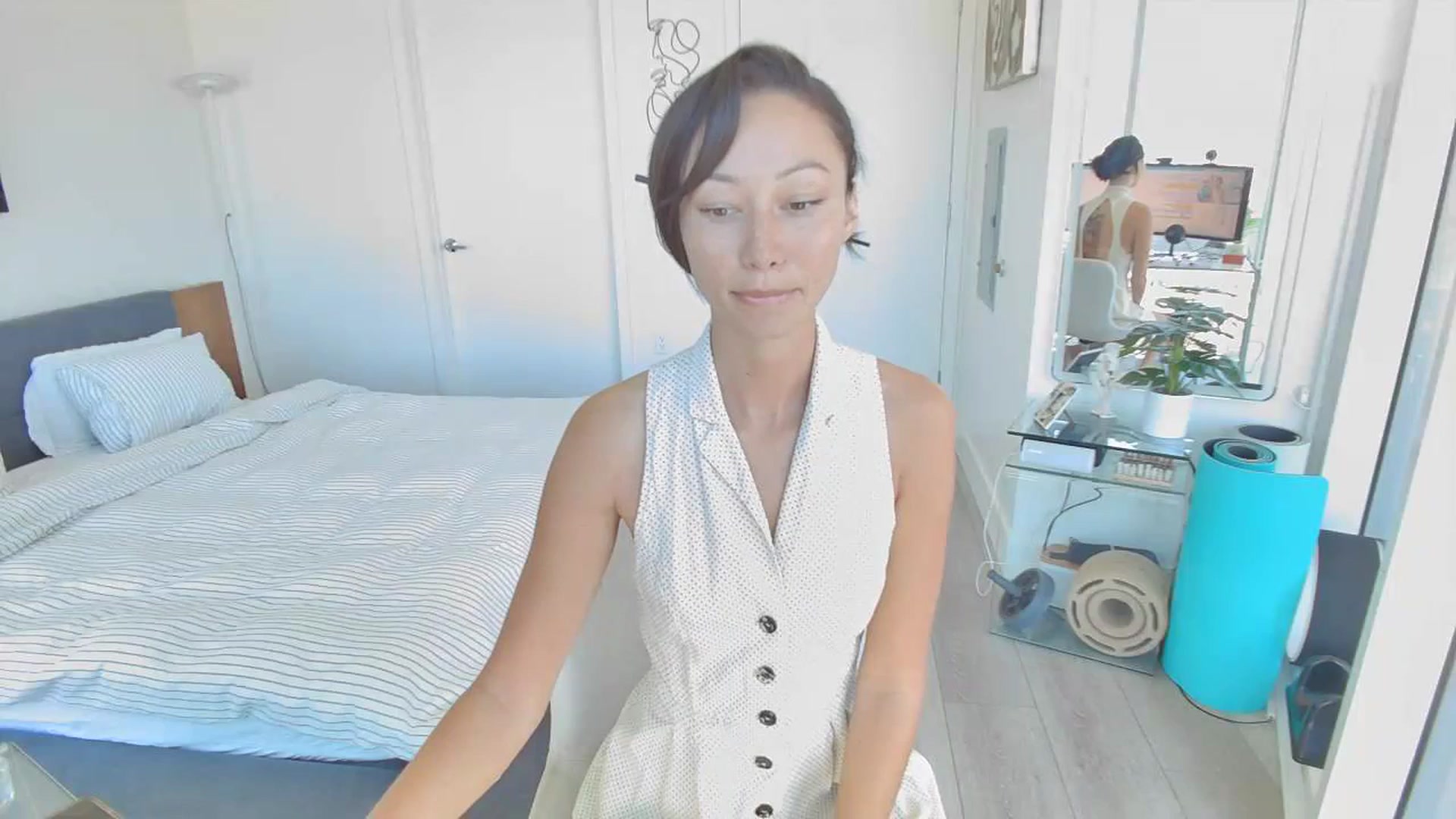 Gallery image thumbnail from OG_Minnie's myfreecams stream on, 08/29/2023, 19:21 image 15 of 20