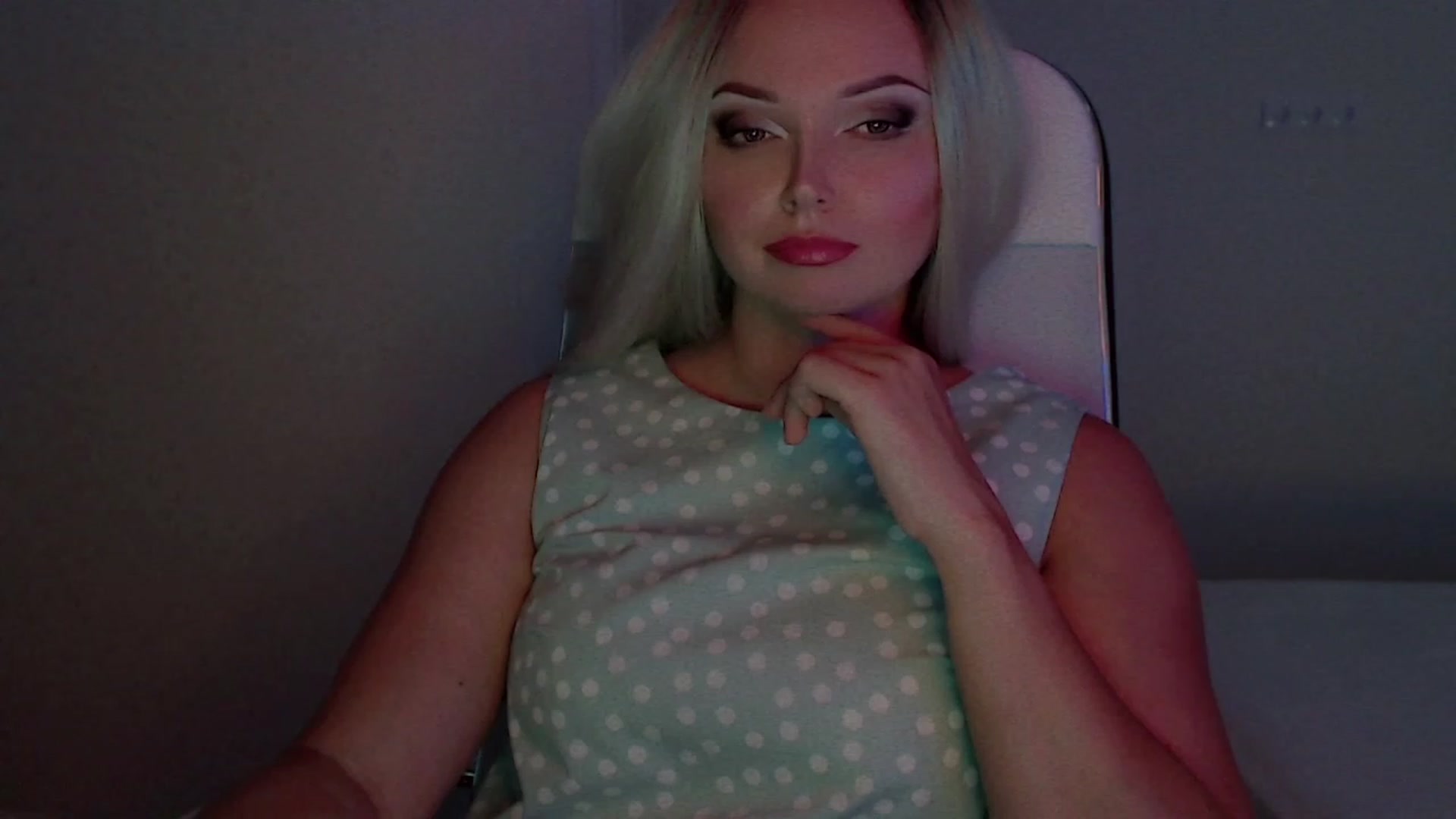 Gallery image thumbnail from OH_MY_LOVER's myfreecams stream on, 07/27/2023, 12:31 image 9 of 20