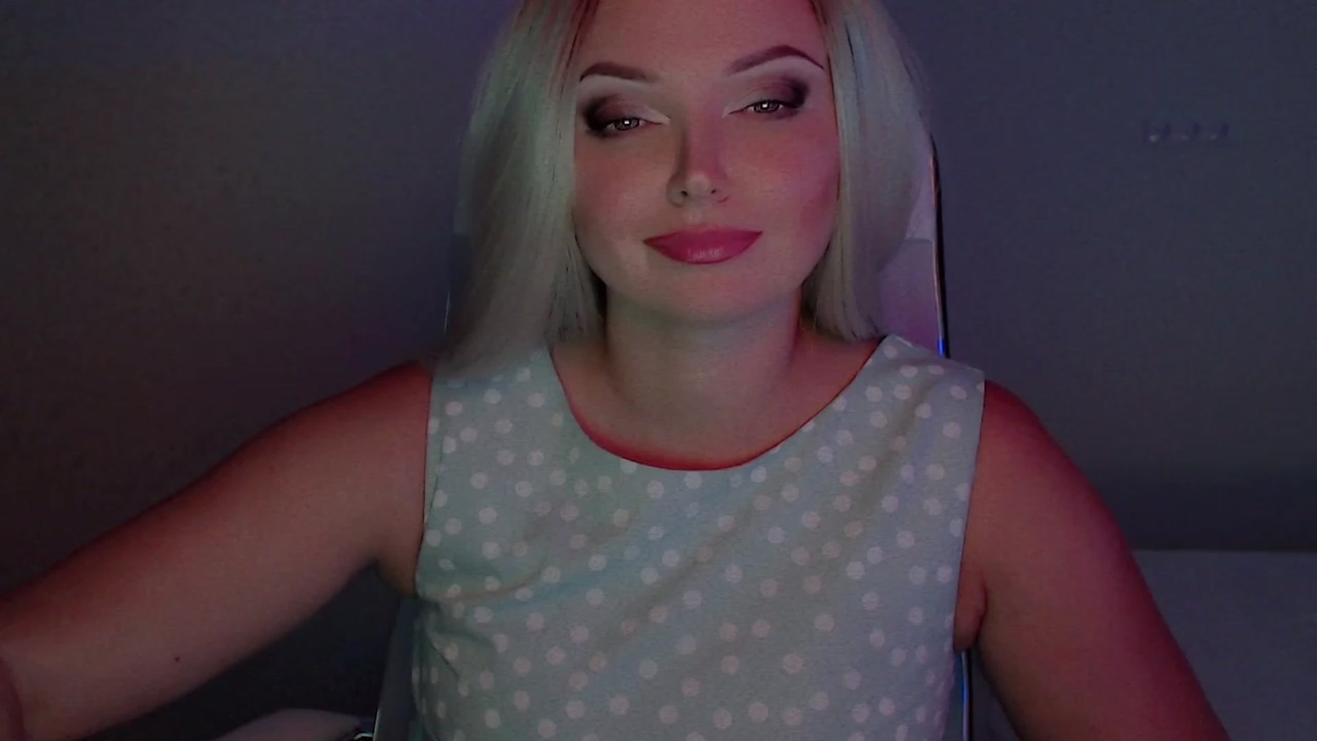 Gallery image thumbnail from OH_MY_LOVER's myfreecams stream on, 07/27/2023, 12:31 image 11 of 20
