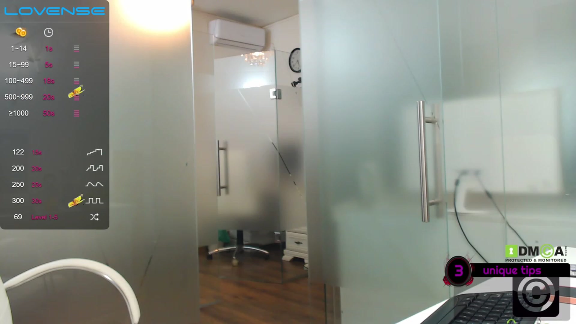 Gallery image thumbnail from OHmyKimm's myfreecams stream on, 11/16/2022, 16:29 image 19 of 20