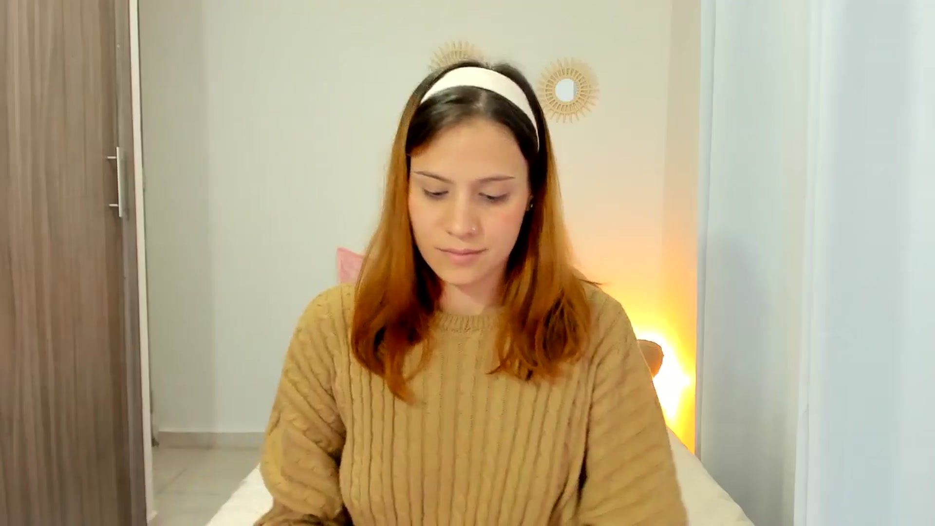 Gallery image thumbnail from OLIVE_'s myfreecams stream on, 03/16/2026, 18:38 image 15 of 20