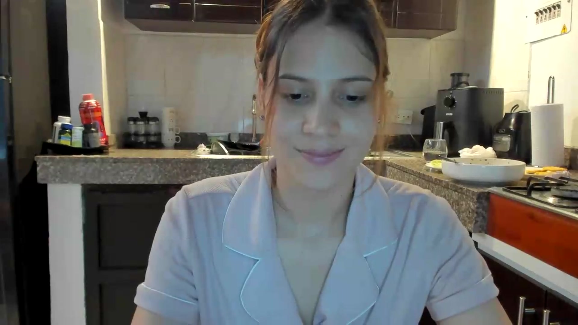 Gallery image thumbnail from OLIVE_'s myfreecams stream on, 05/12/2026, 18:32 image 17 of 20