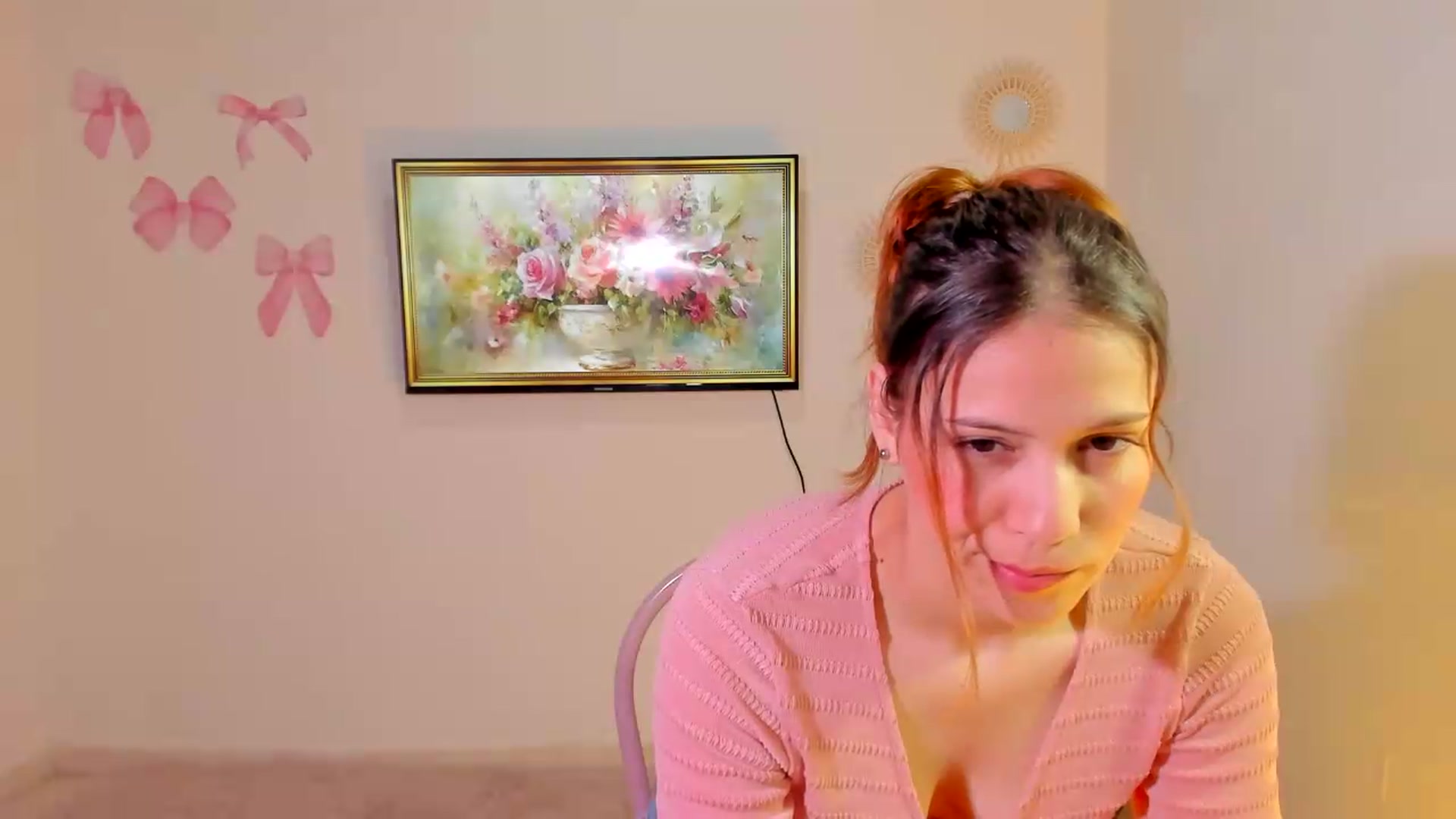 Gallery image thumbnail from OLIVE_'s myfreecams stream on, 05/20/2026, 18:40 image 4 of 20