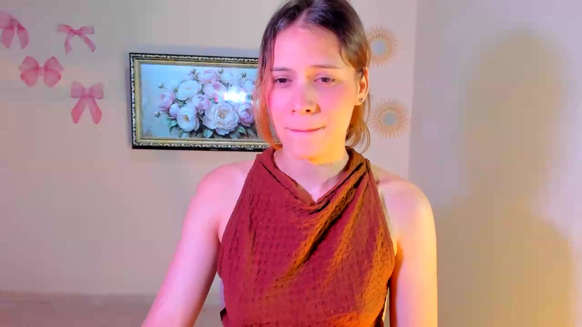 Gallery image thumbnail from OLIVE_'s myfreecams stream on, 05/26/2026, 01:01 image 16 of 20