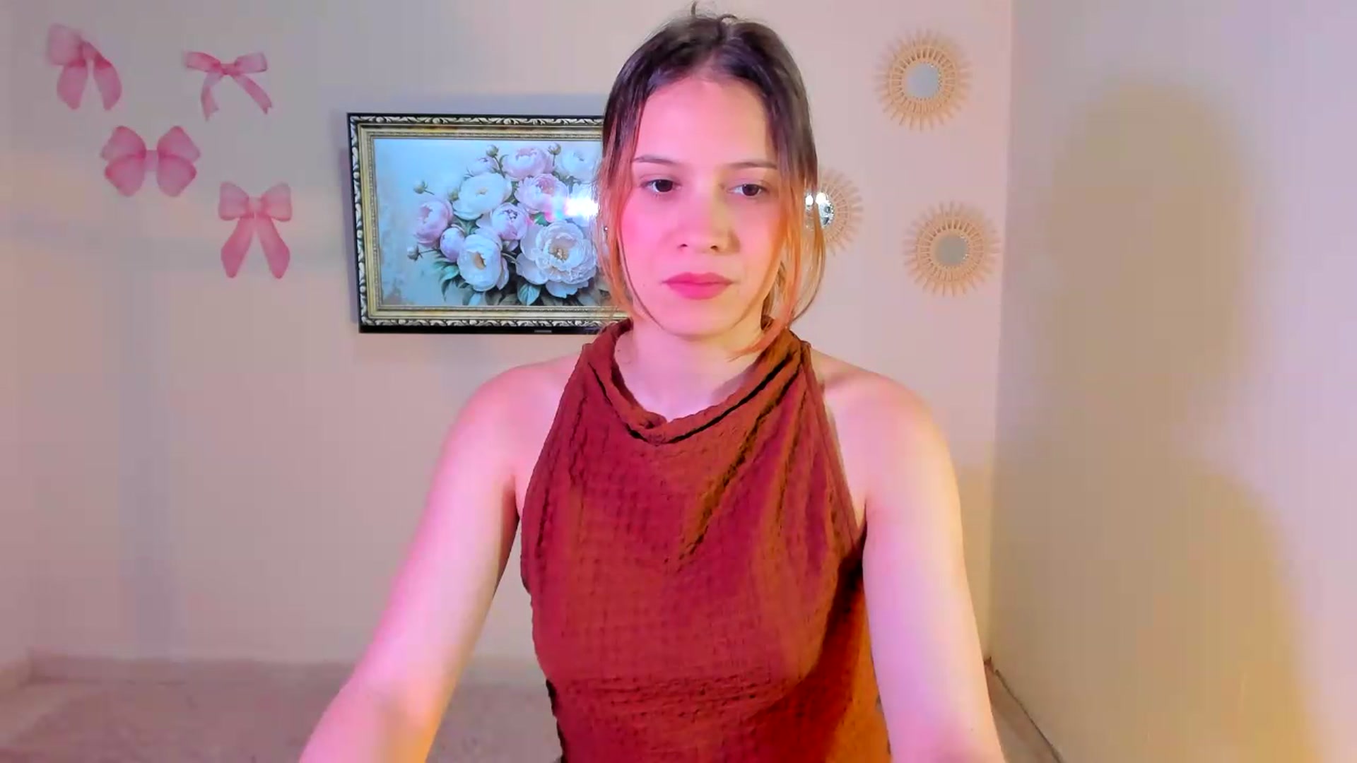 Gallery image thumbnail from OLIVE_'s myfreecams stream on, 05/26/2026, 01:01 image 6 of 20