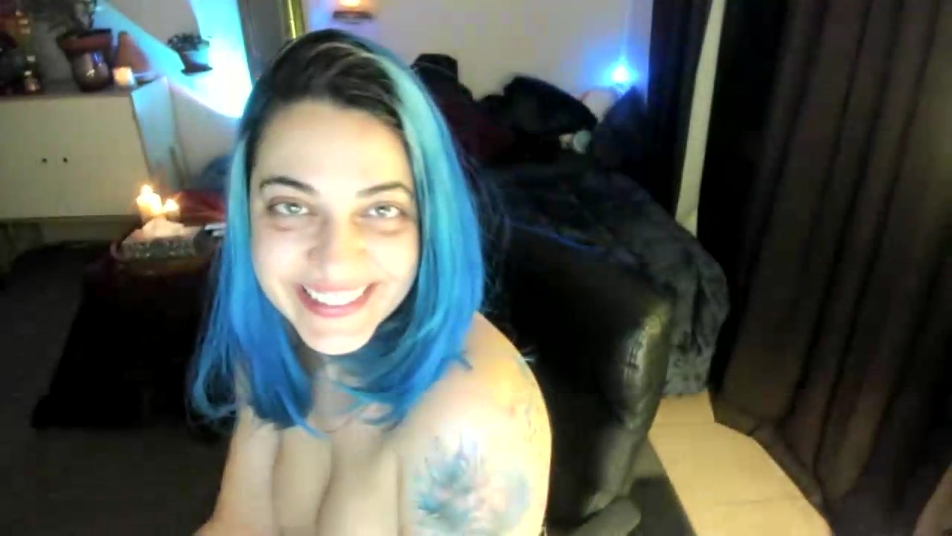 Gallery image thumbnail from OMGioxX's myfreecams stream on, 08/02/2026, 09:47 image 5 of 20