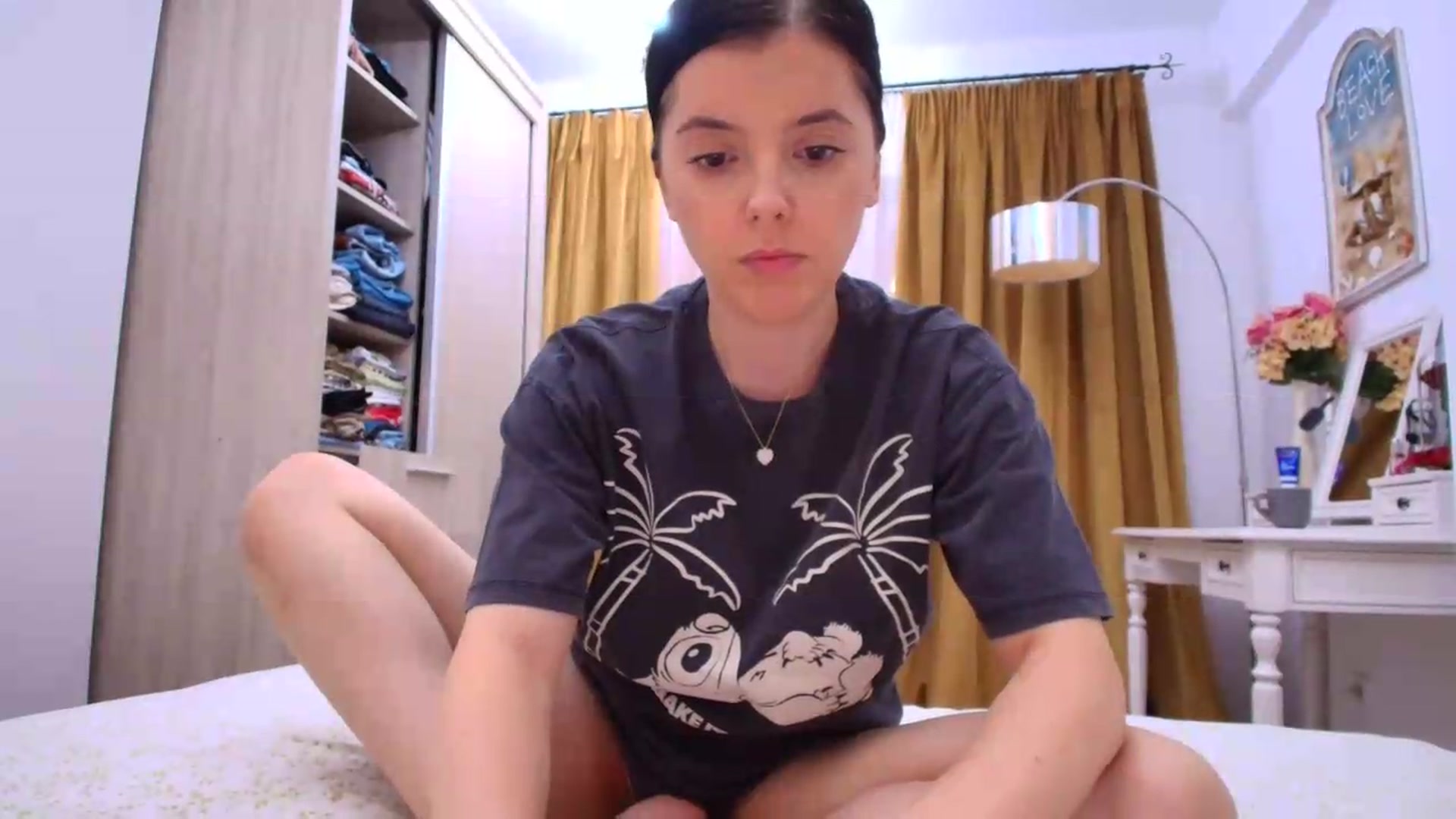 Gallery image thumbnail from Oana_'s myfreecams stream on, 08/20/2026, 12:56 image 16 of 20