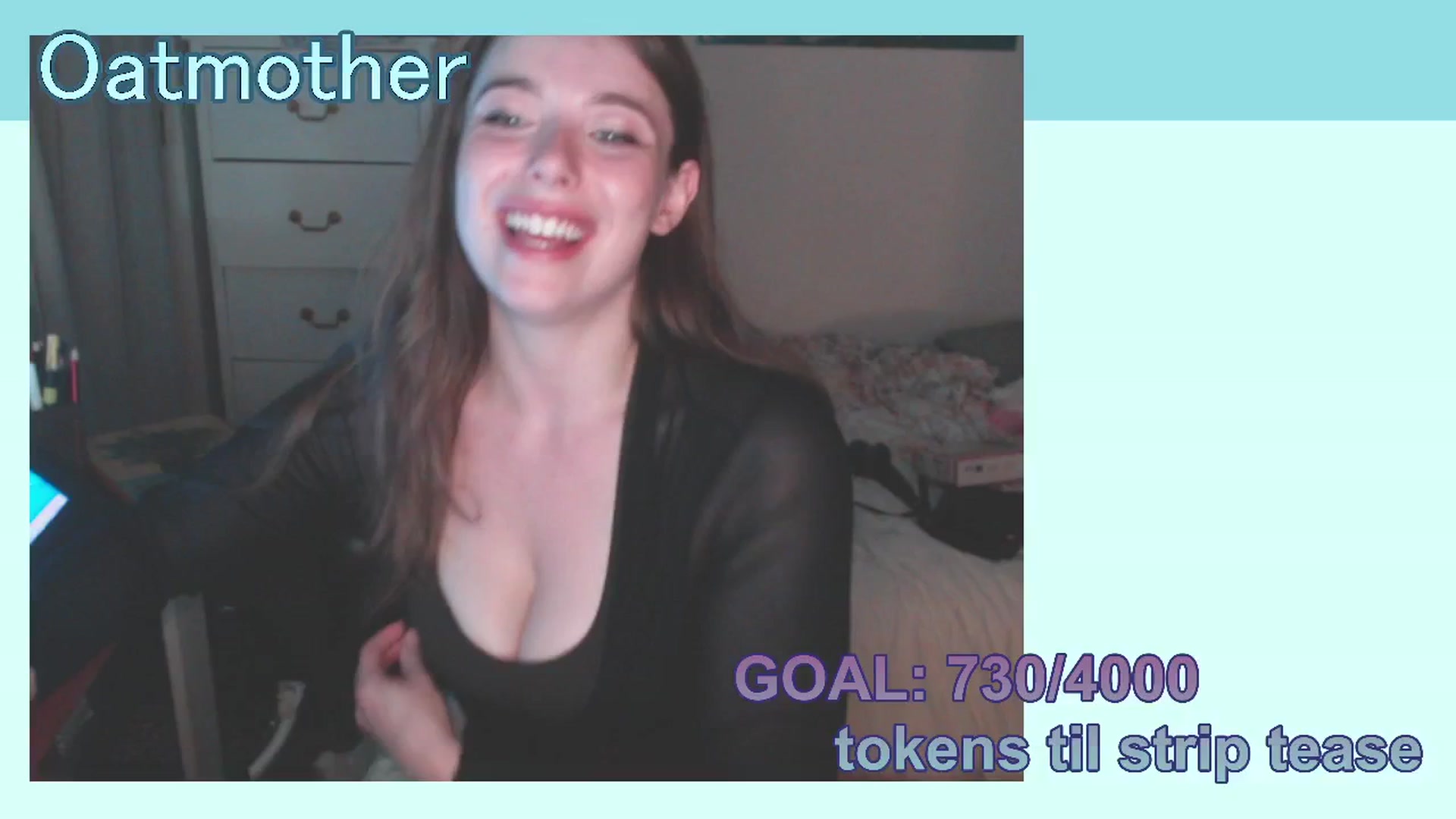 Gallery image thumbnail from Oatmother's myfreecams stream on, 12/14/2025, 10:31 image 17 of 20