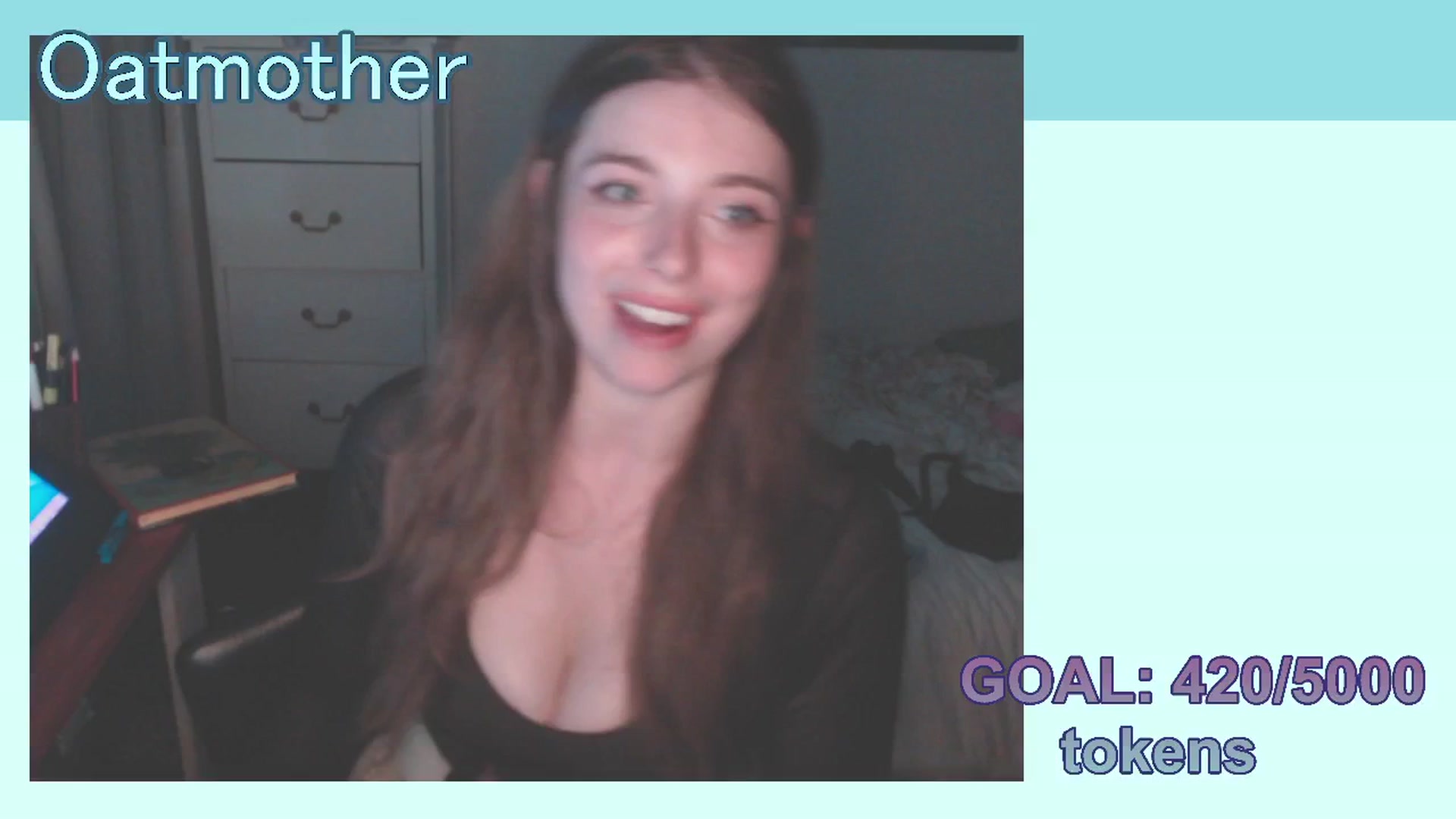 Gallery image thumbnail from Oatmother's myfreecams stream on, 12/14/2025, 10:31 image 9 of 20
