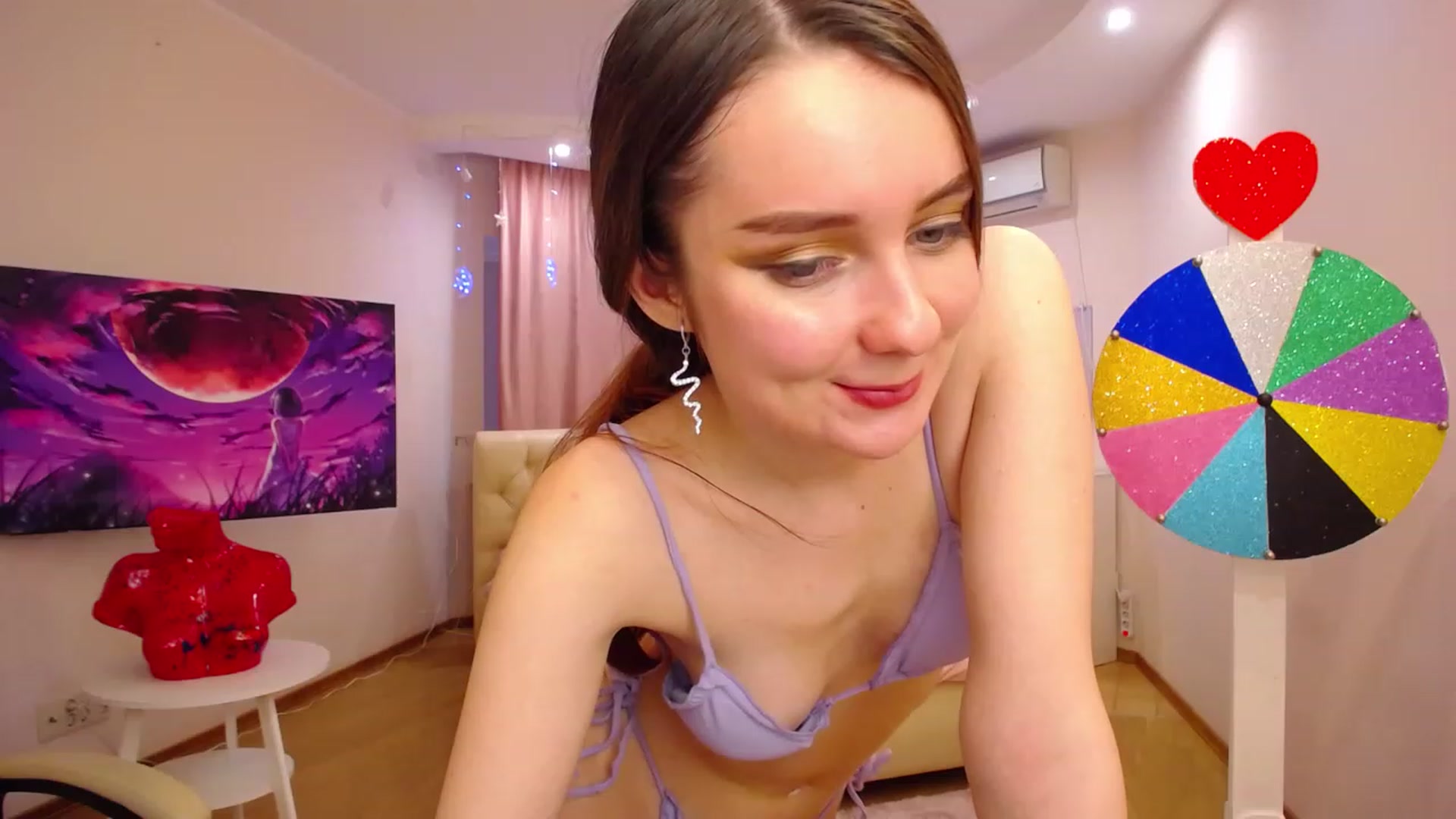 Gallery image thumbnail from OceanFeelss's myfreecams stream on, 11/14/2022, 11:05 image 13 of 20