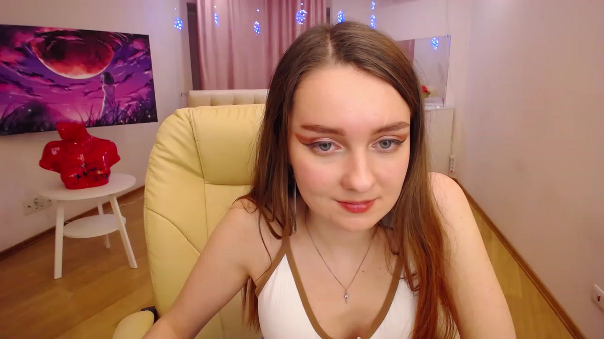 Gallery image thumbnail from OceanFeelss's myfreecams stream on, 11/20/2022, 05:40 image 17 of 20