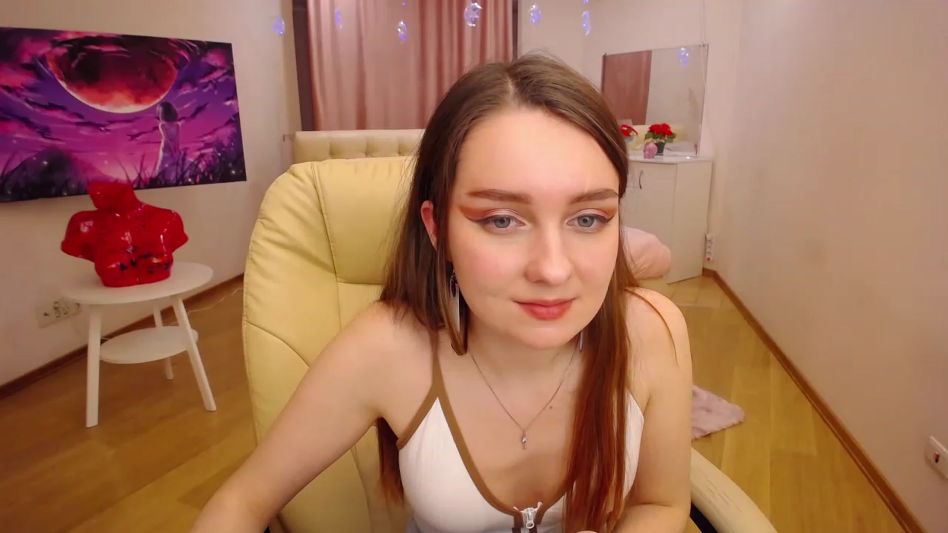 Gallery image thumbnail from OceanFeelss's myfreecams stream on, 11/20/2022, 05:40 image 9 of 20