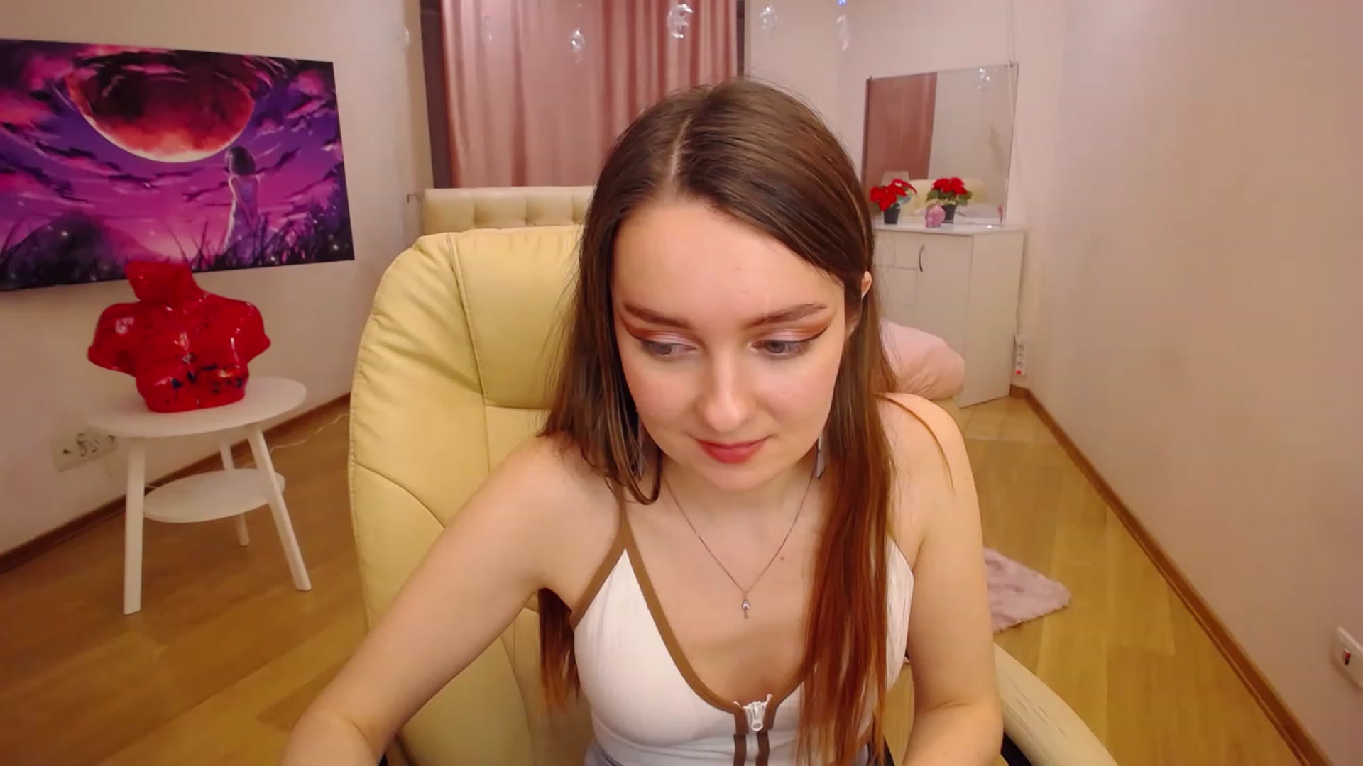 Gallery image thumbnail from OceanFeelss's myfreecams stream on, 11/20/2022, 05:40 image 8 of 20