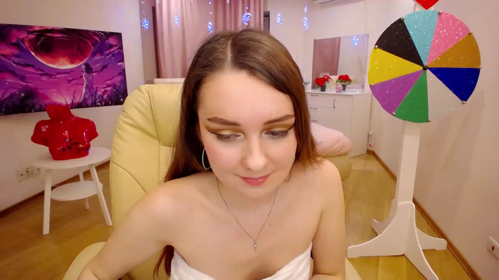 Gallery image thumbnail from OceanFeelss's myfreecams stream on, 11/22/2022, 12:21 image 13 of 20