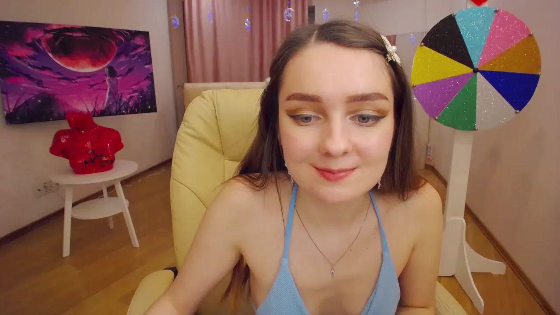 Gallery image thumbnail from OceanFeelss's myfreecams stream on, 11/25/2022, 11:43 image 17 of 20