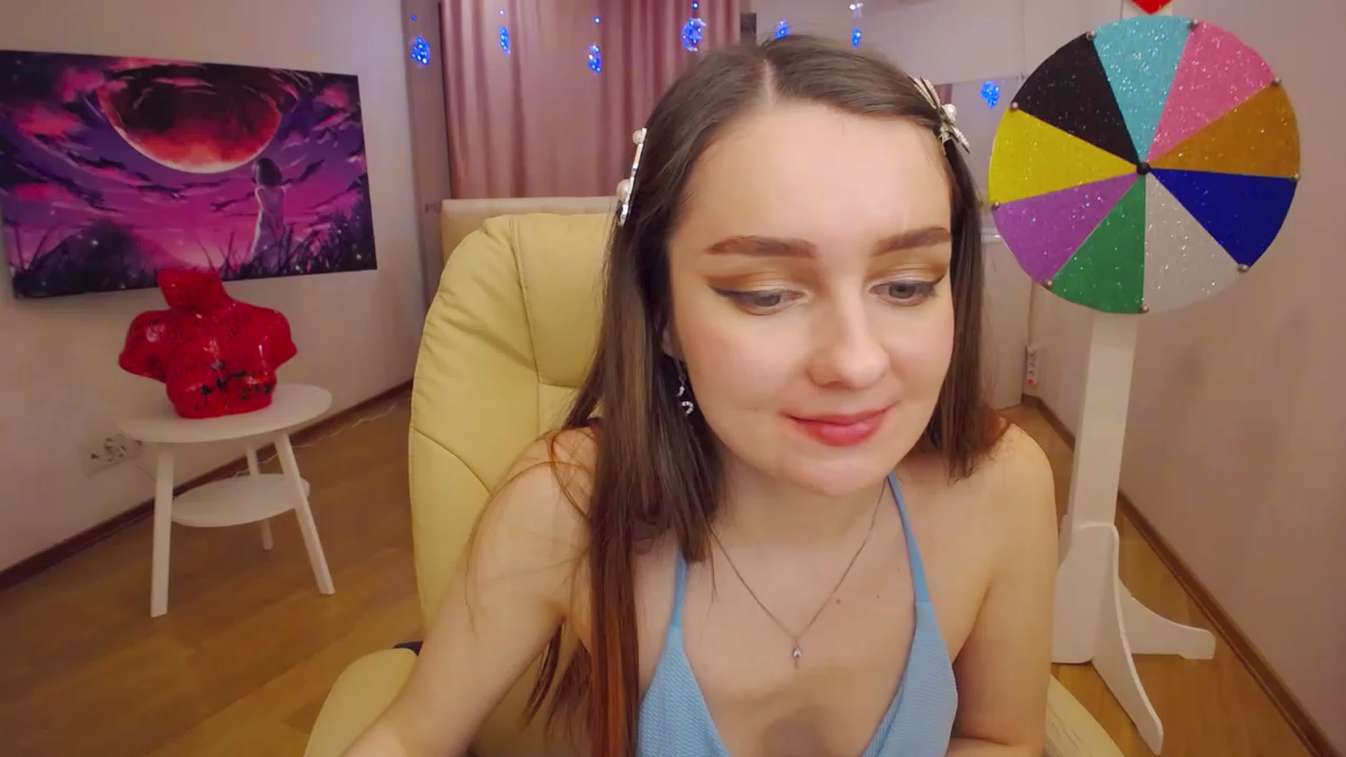 Gallery image thumbnail from OceanFeelss's myfreecams stream on, 11/25/2022, 11:43 image 15 of 20