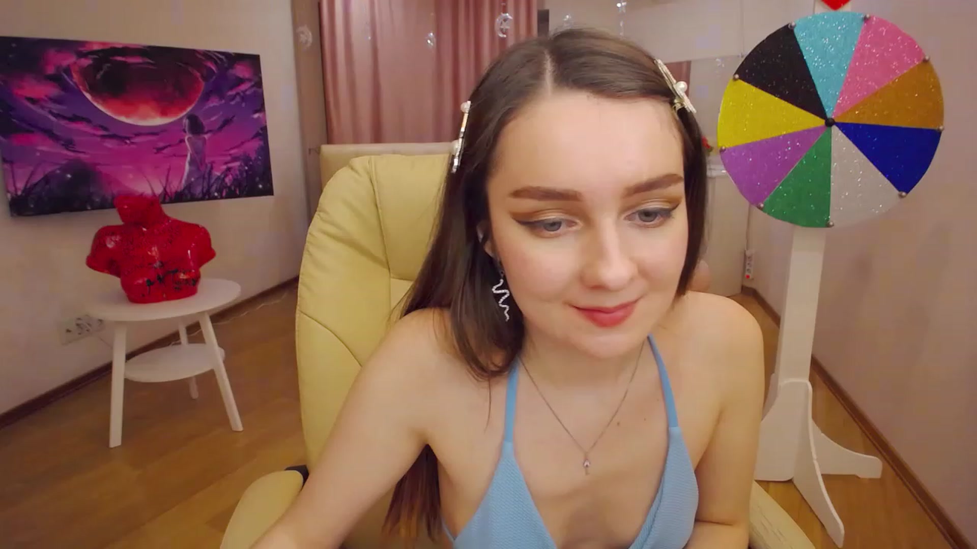 Gallery image thumbnail from OceanFeelss's myfreecams stream on, 11/25/2022, 11:43 image 7 of 20