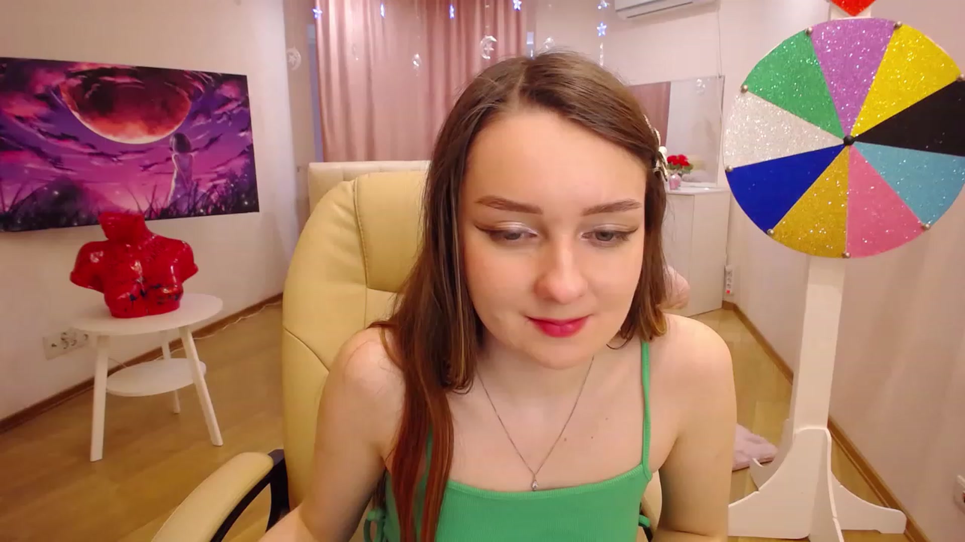 Gallery image thumbnail from OceanFeelss's myfreecams stream on, 12/07/2022, 10:42 image 9 of 20