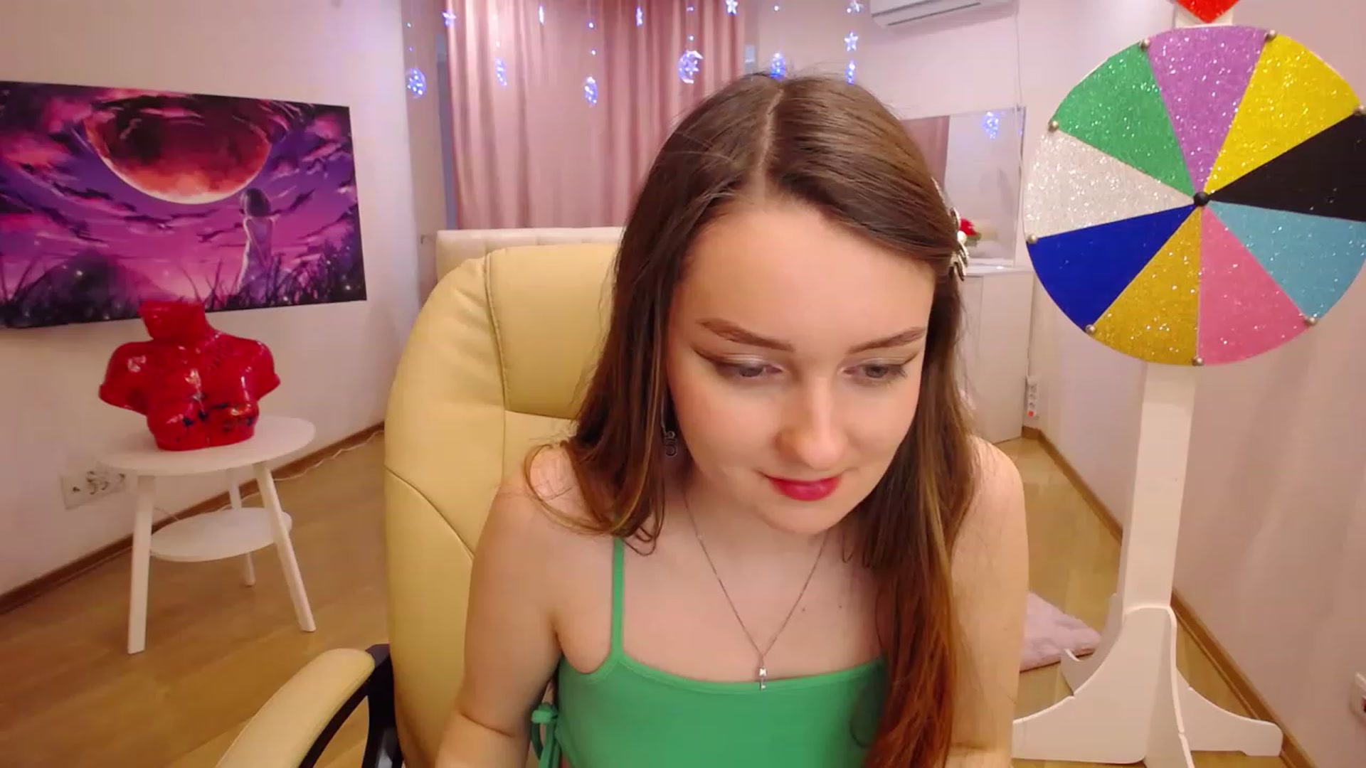 Gallery image thumbnail from OceanFeelss's myfreecams stream on, 12/07/2022, 10:42 image 5 of 20