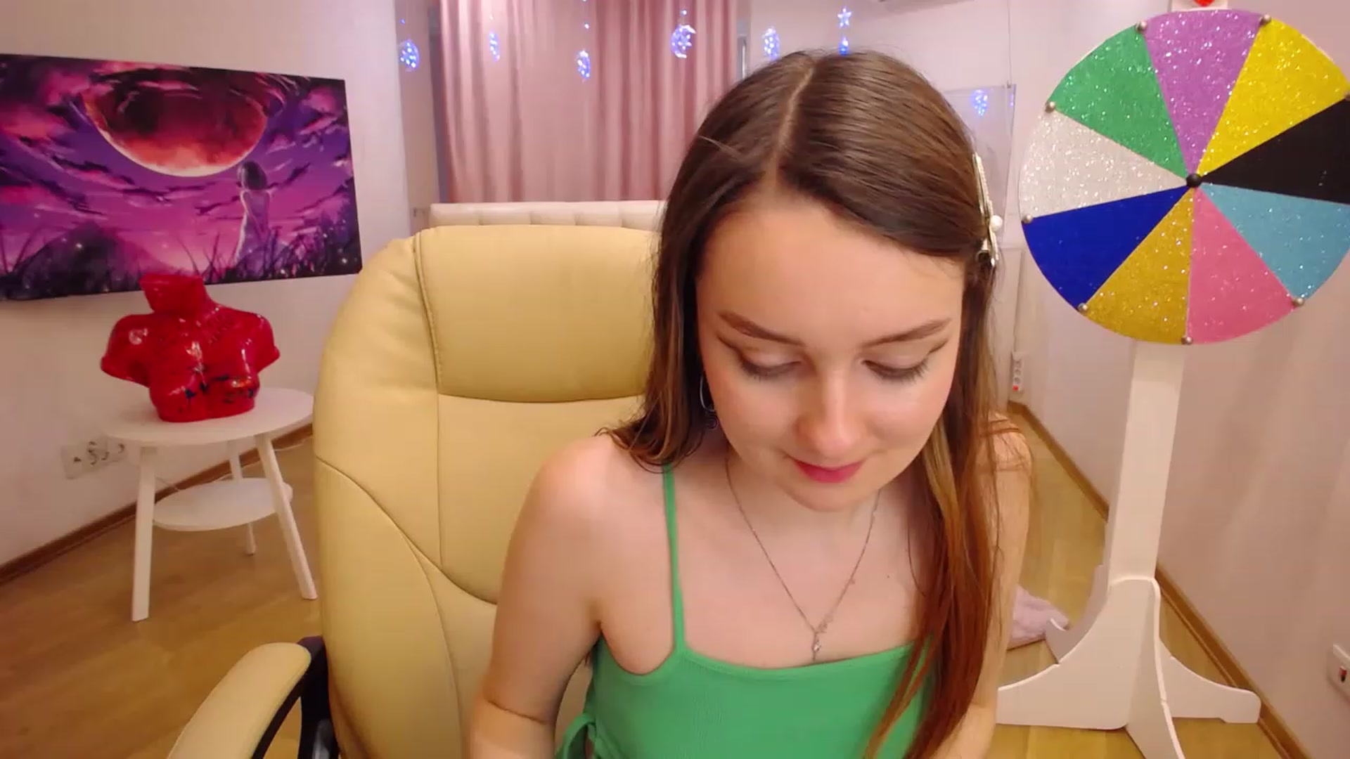Gallery image thumbnail from OceanFeelss's myfreecams stream on, 12/07/2022, 12:07 image 15 of 20