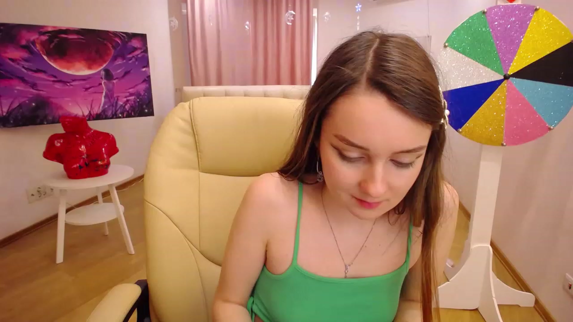 Gallery image thumbnail from OceanFeelss's myfreecams stream on, 12/07/2022, 12:07 image 2 of 20