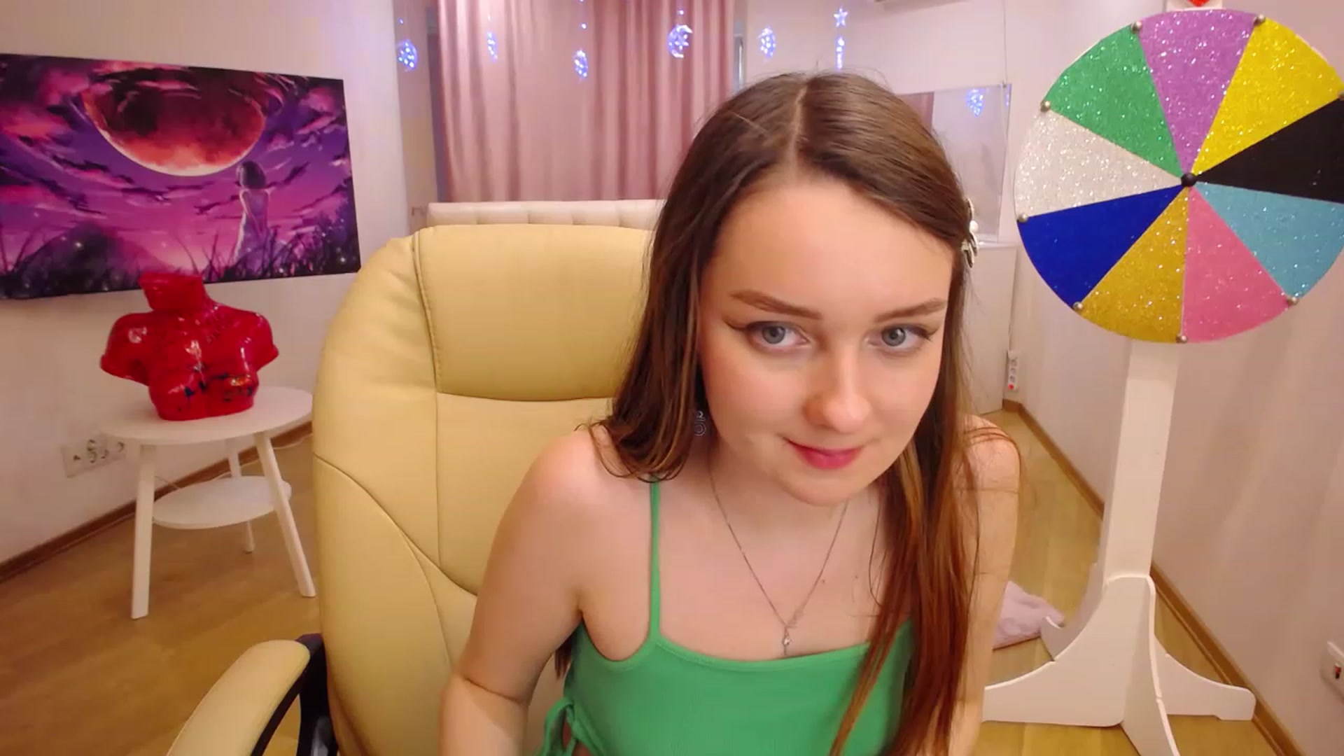 Gallery image thumbnail from OceanFeelss's myfreecams stream on, 12/07/2022, 12:07 image 16 of 20