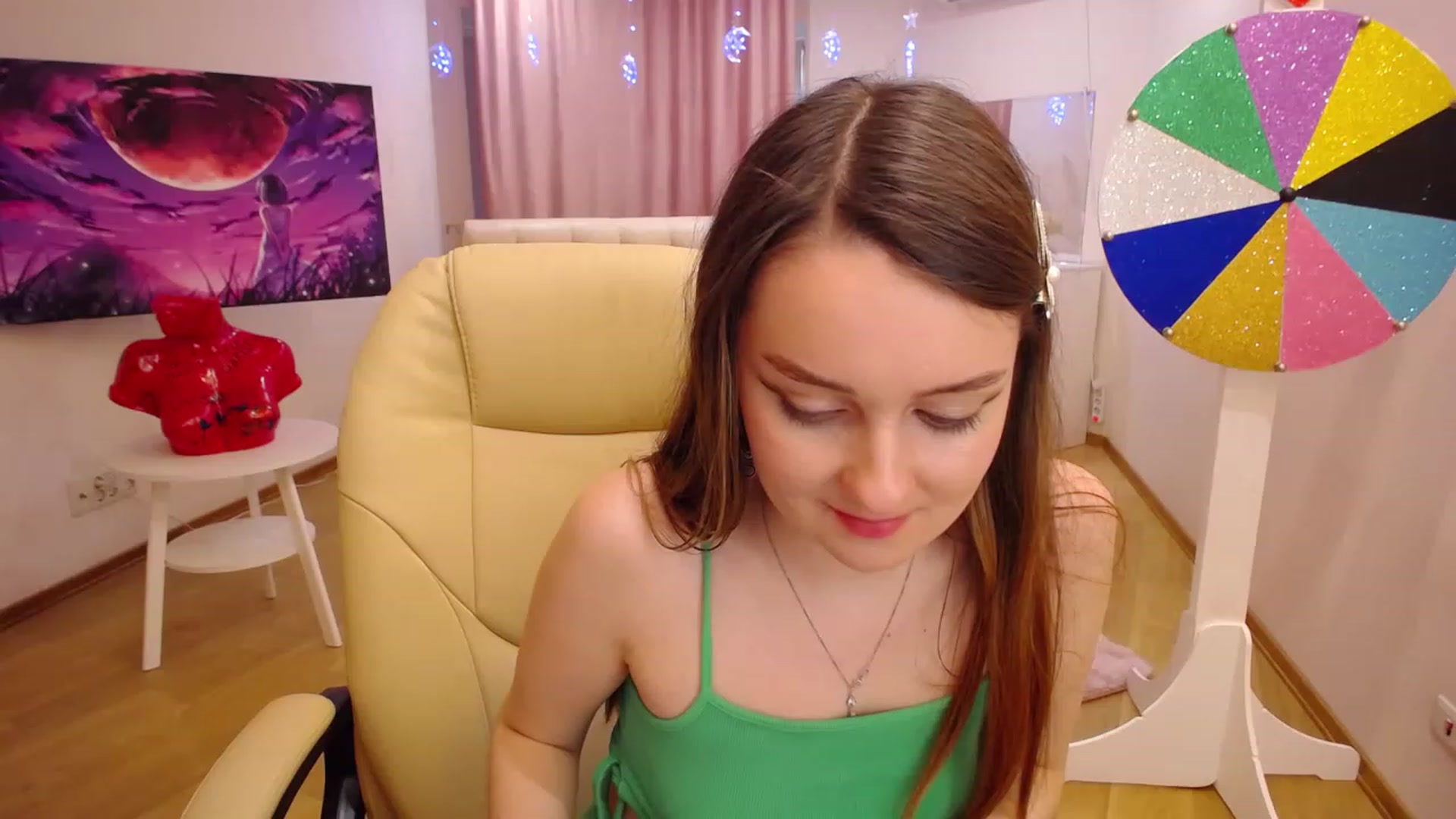 Gallery image thumbnail from OceanFeelss's myfreecams stream on, 12/07/2022, 12:07 image 17 of 20