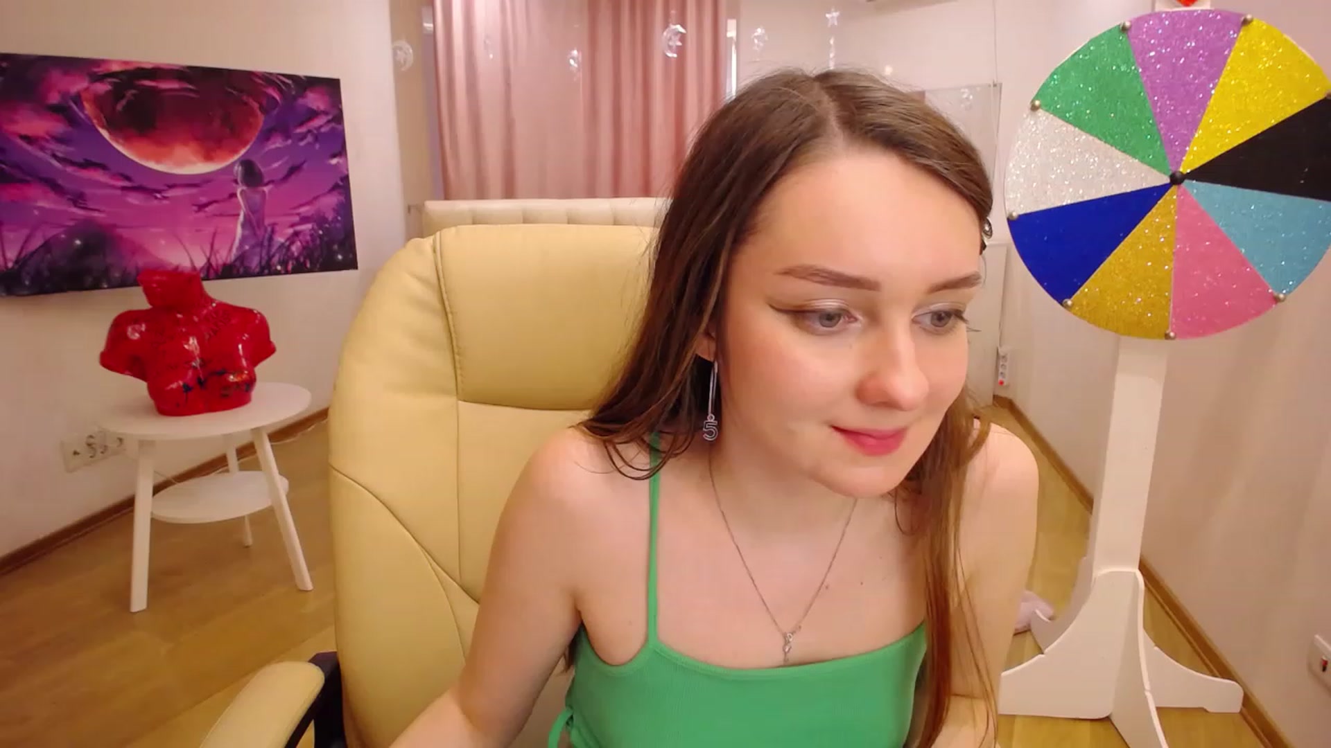 Gallery image thumbnail from OceanFeelss's myfreecams stream on, 12/07/2022, 12:07 image 4 of 20