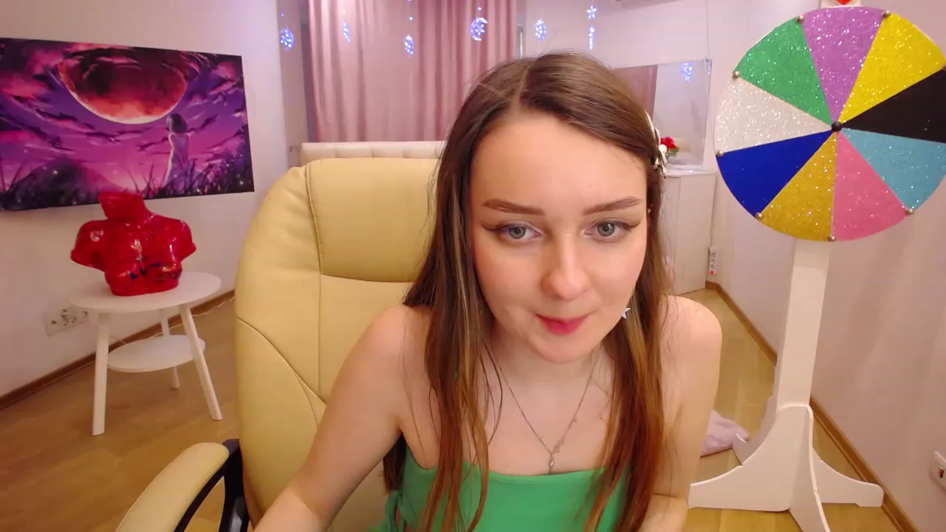 Gallery image thumbnail from OceanFeelss's myfreecams stream on, 12/07/2022, 12:07 image 12 of 20
