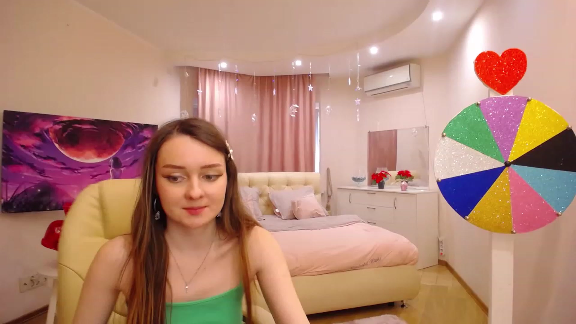 Gallery image thumbnail from OceanFeelss's myfreecams stream on, 12/07/2022, 12:07 image 1 of 20