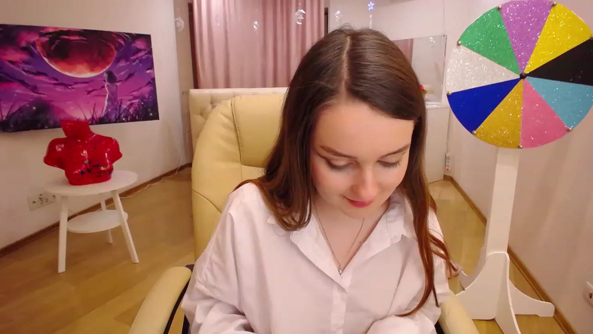 Gallery image thumbnail from OceanFeelss's myfreecams stream on, 12/07/2022, 14:33 image 9 of 20