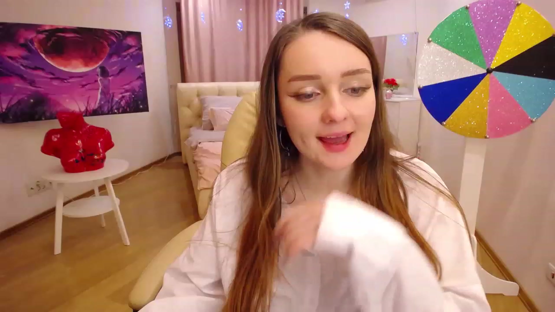 Gallery image thumbnail from OceanFeelss's myfreecams stream on, 12/07/2022, 14:33 image 12 of 20