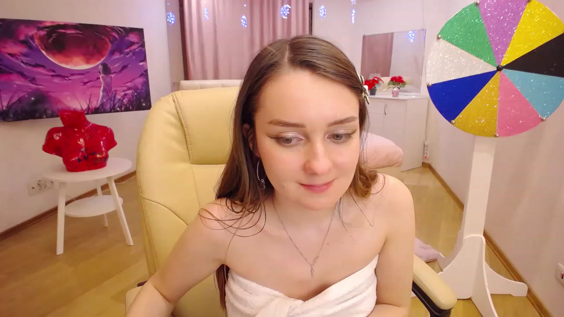 Gallery image thumbnail from OceanFeelss's myfreecams stream on, 12/07/2022, 16:46 image 11 of 20