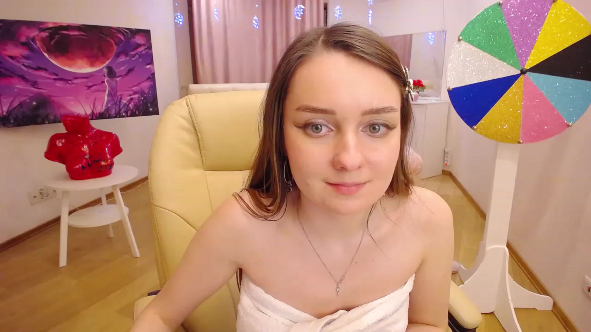 Gallery image thumbnail from OceanFeelss's myfreecams stream on, 12/07/2022, 16:46 image 1 of 20