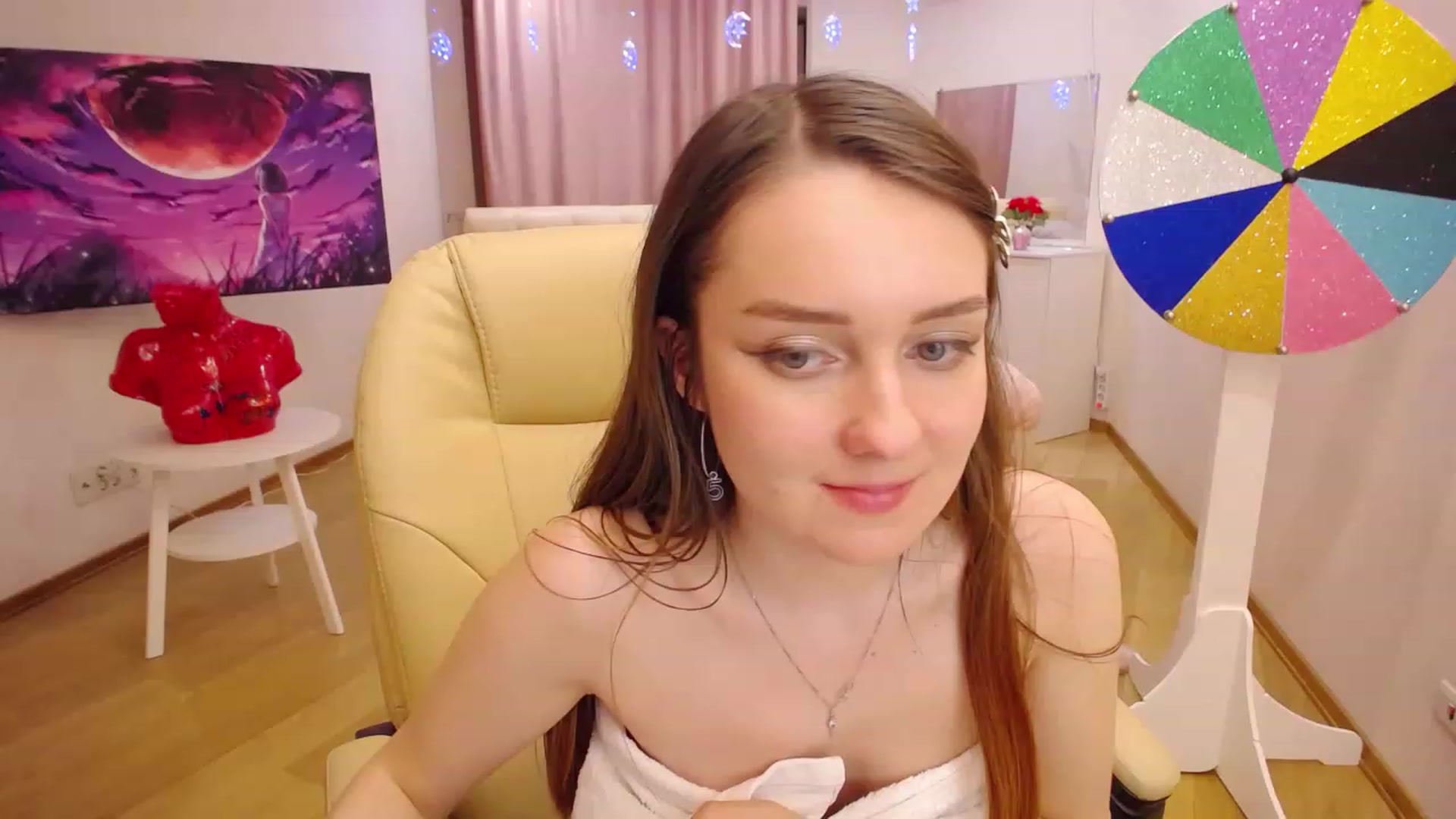 Gallery image thumbnail from OceanFeelss's myfreecams stream on, 12/07/2022, 16:46 image 7 of 20
