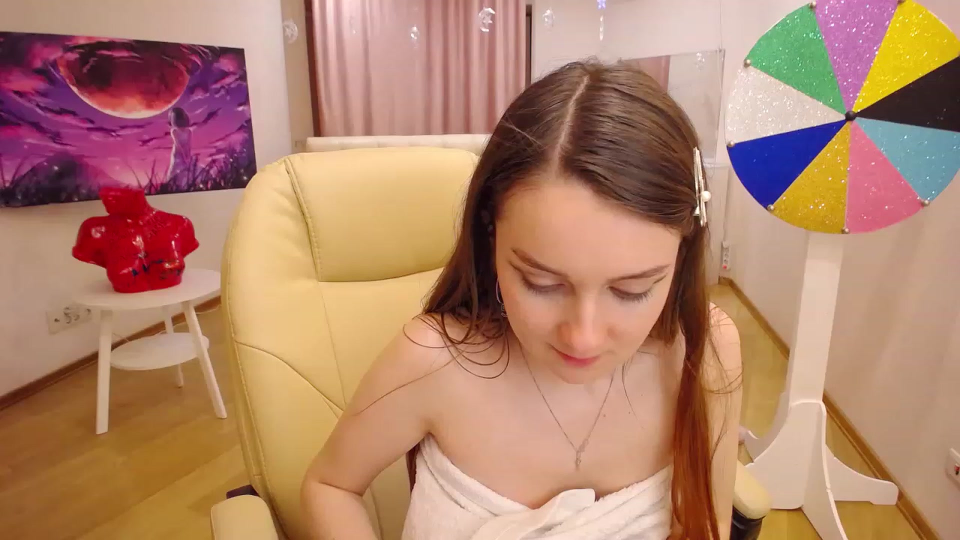 Gallery image thumbnail from OceanFeelss's myfreecams stream on, 12/07/2022, 16:46 image 6 of 20