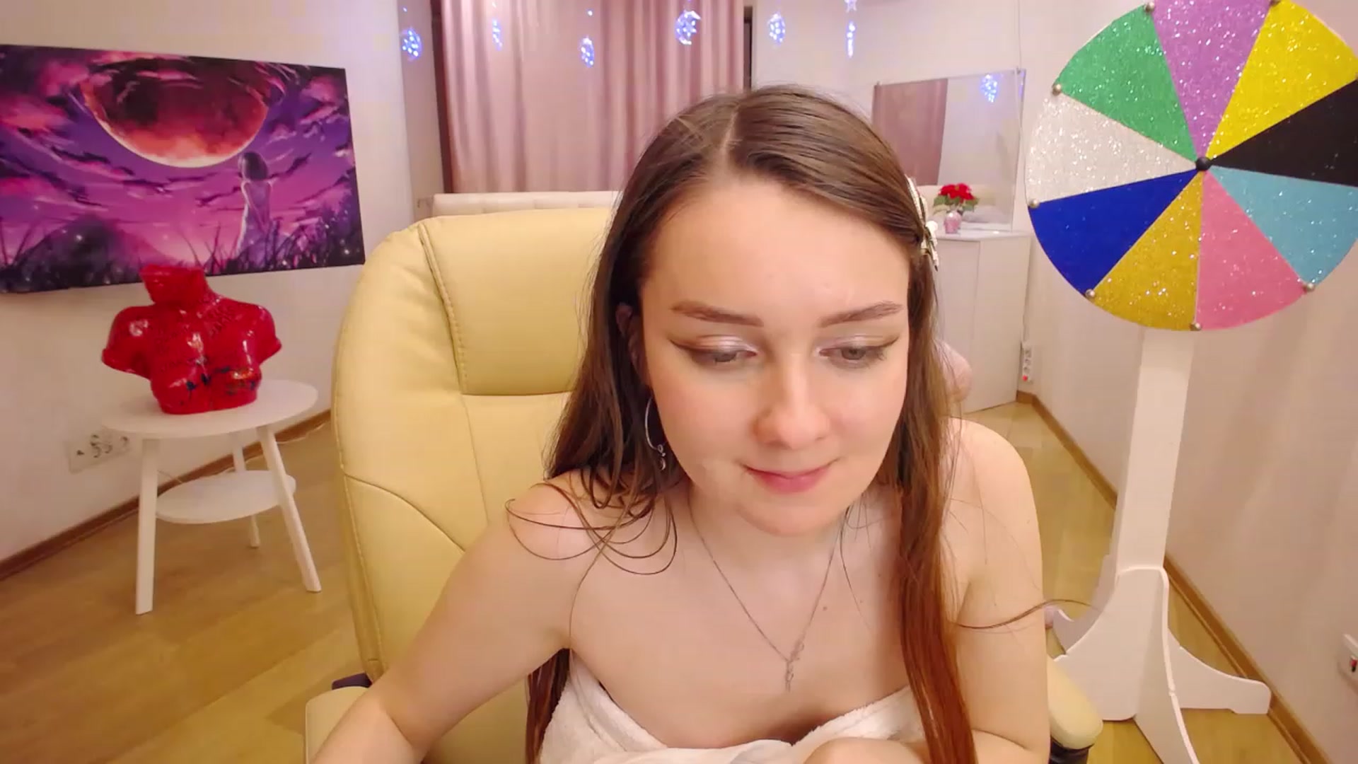 Gallery image thumbnail from OceanFeelss's myfreecams stream on, 12/07/2022, 16:46 image 8 of 20