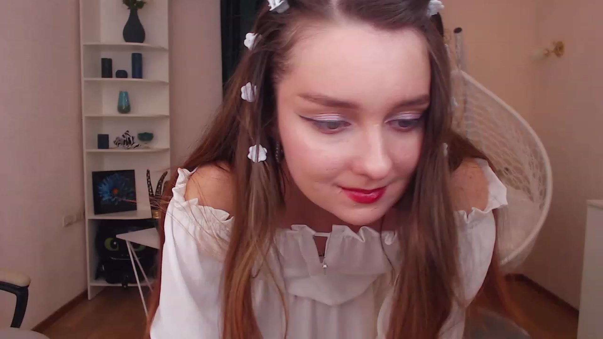 Gallery image thumbnail from OceanFeelss's myfreecams stream on, 12/08/2022, 10:32 image 11 of 20