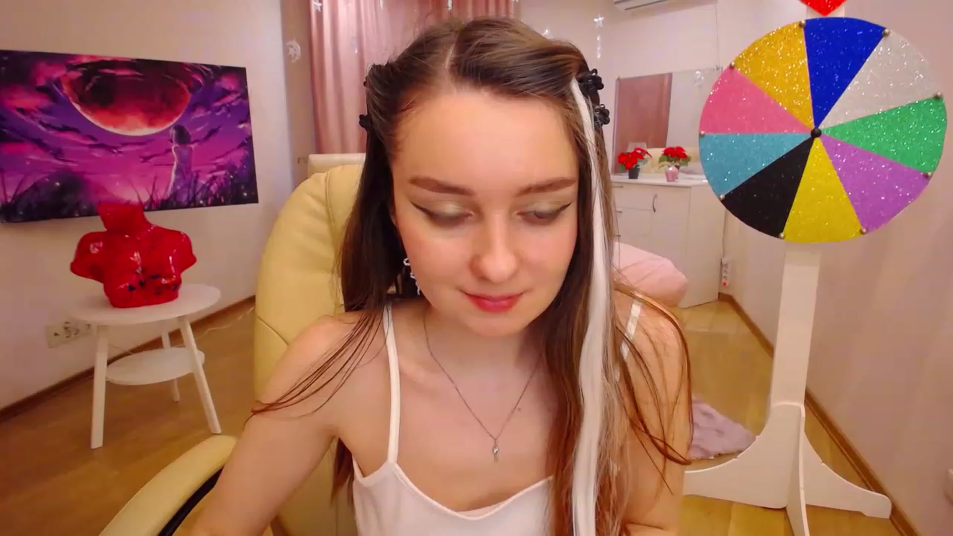 Gallery image thumbnail from OceanFeelss's myfreecams stream on, 12/09/2022, 11:03 image 3 of 20