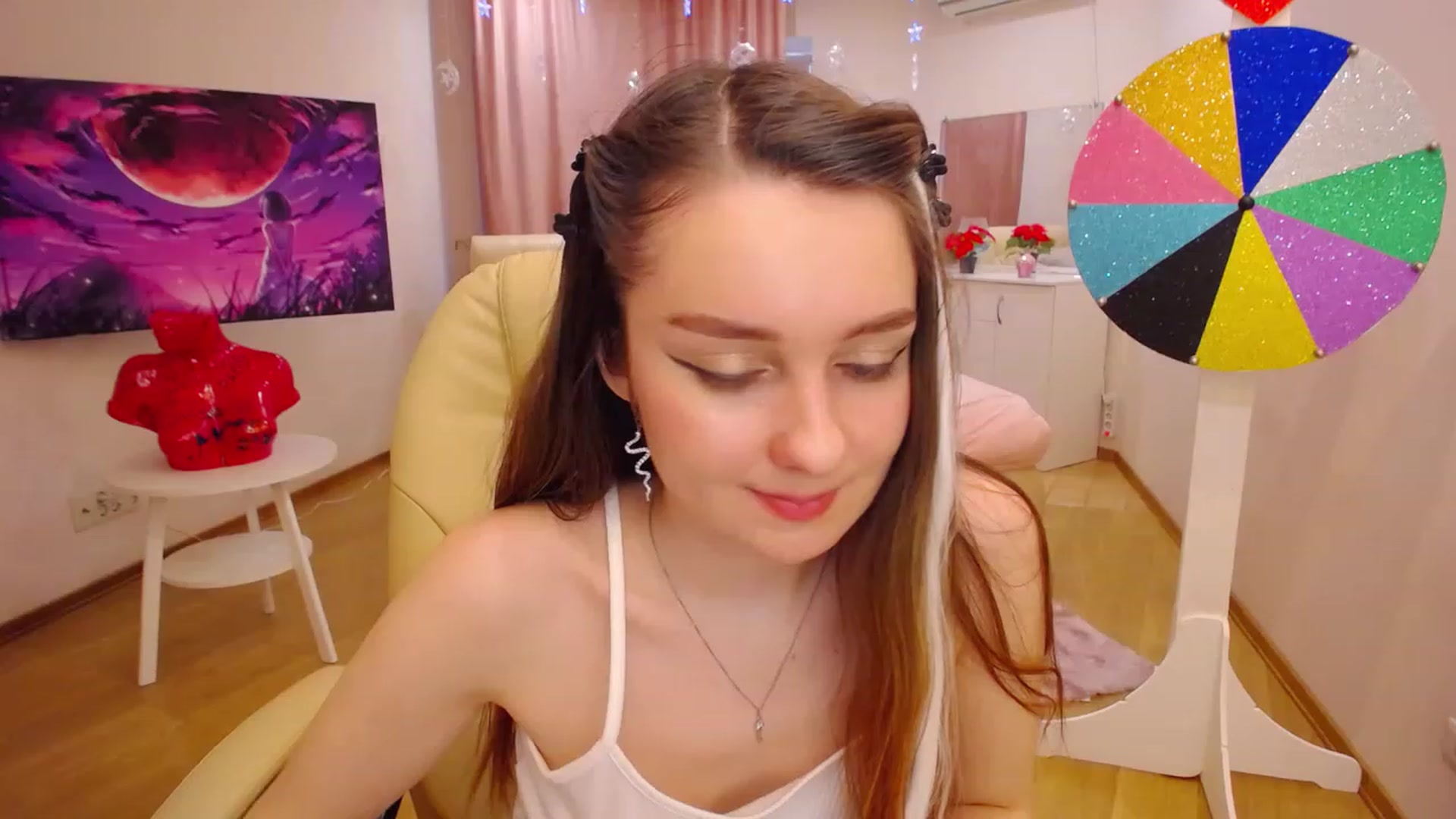 Gallery image thumbnail from OceanFeelss's myfreecams stream on, 12/09/2022, 11:03 image 5 of 20