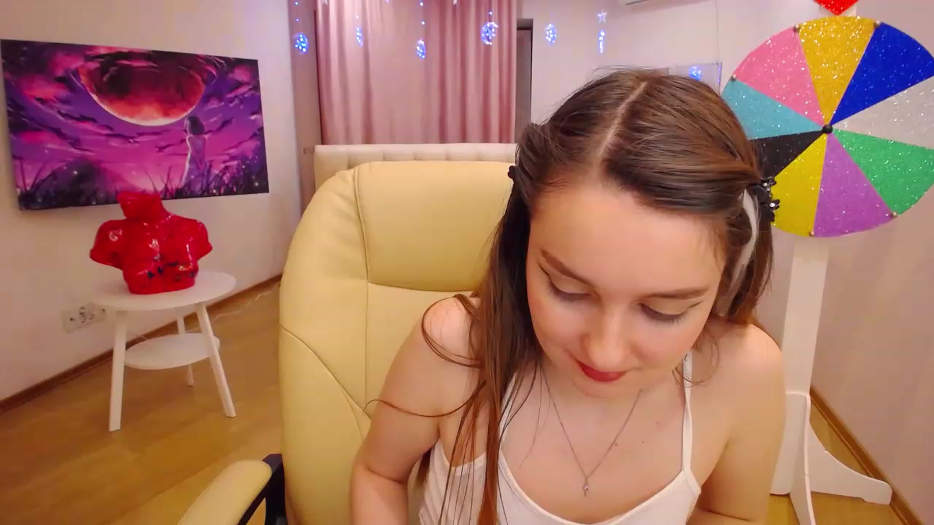 Gallery image thumbnail from OceanFeelss's myfreecams stream on, 12/09/2022, 14:16 image 6 of 20