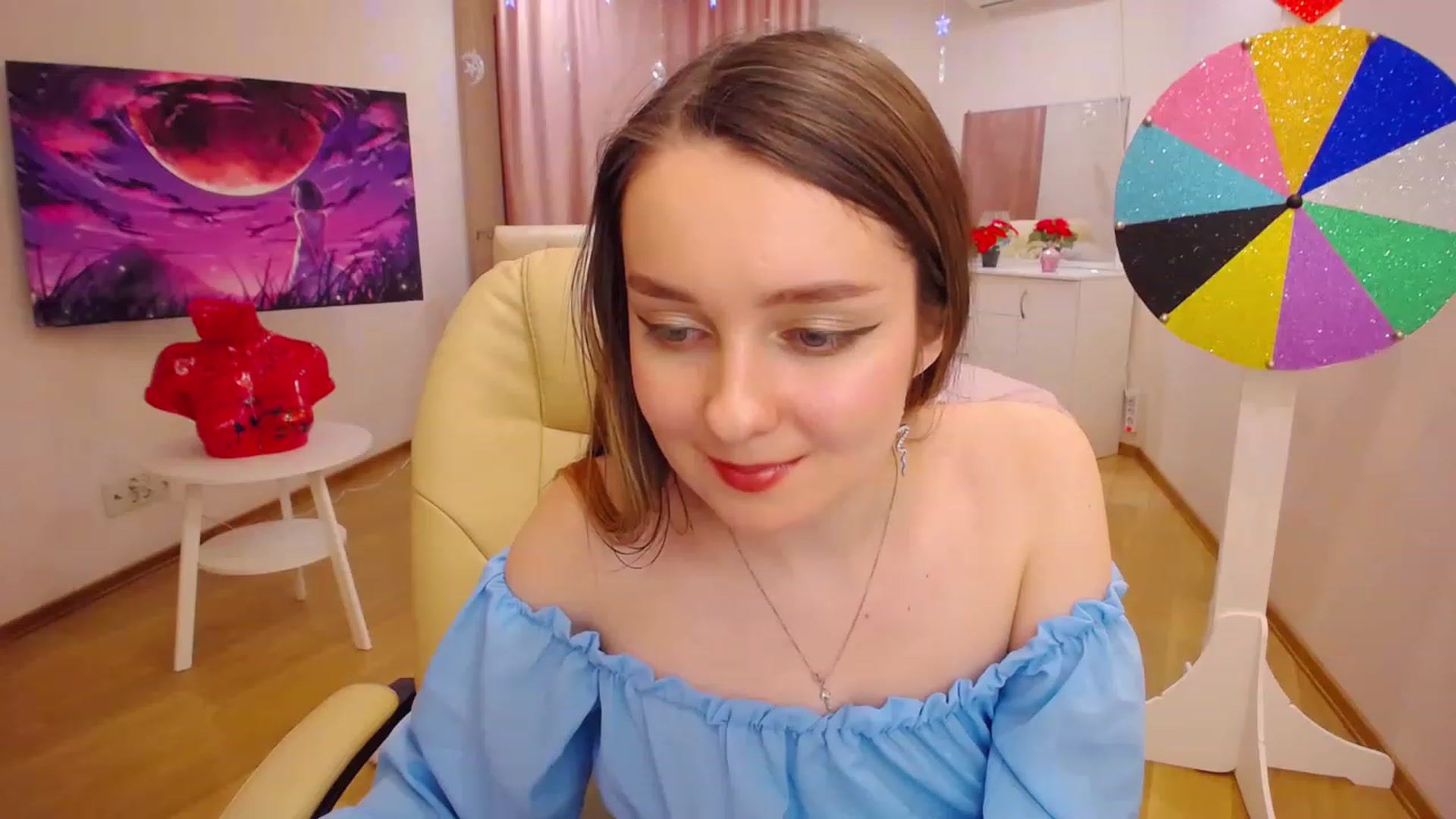 Gallery image thumbnail from OceanFeelss's myfreecams stream on, 12/09/2022, 14:16 image 16 of 20