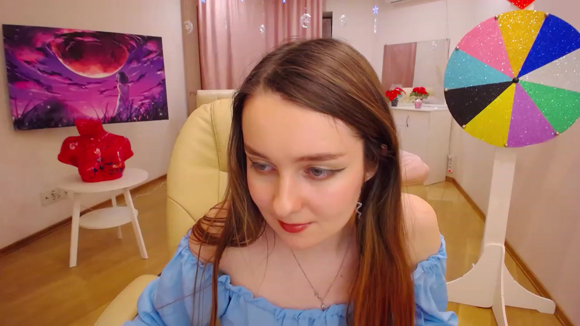 Gallery image thumbnail from OceanFeelss's myfreecams stream on, 12/09/2022, 14:16 image 14 of 20