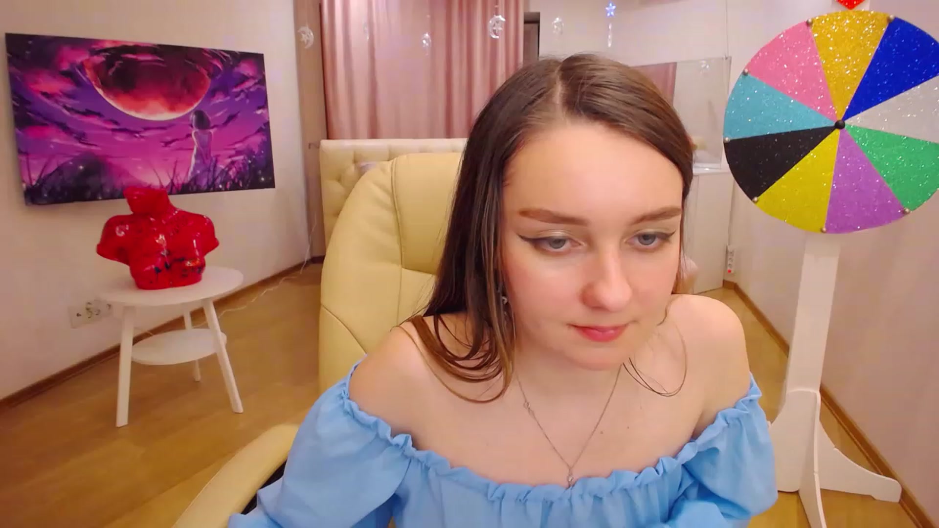 Gallery image thumbnail from OceanFeelss's myfreecams stream on, 12/09/2022, 14:46 image 11 of 20